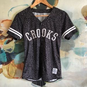 crooks&castles baseball t
